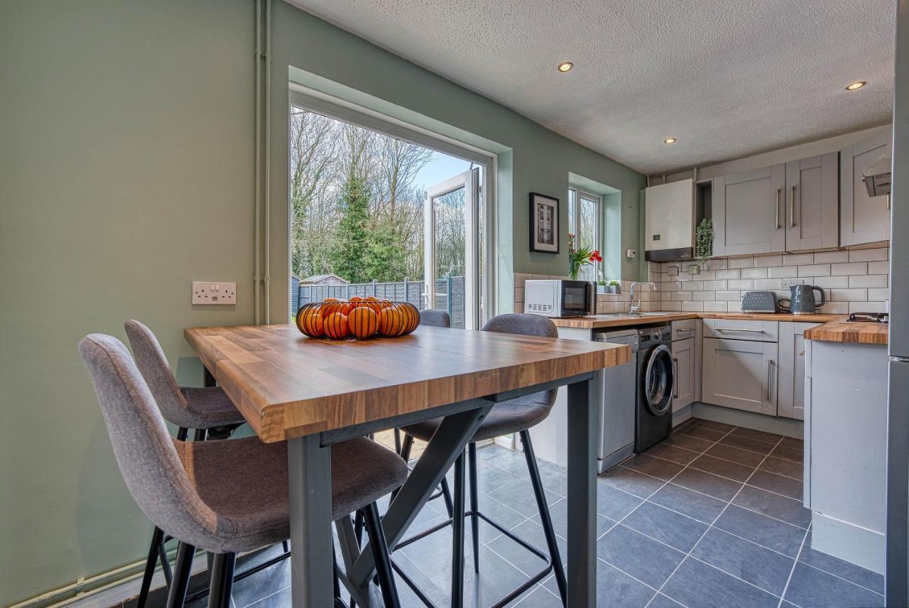 Capri 13 Sa - Contemporary 2 Bedroom House In Loughborough With Free Parking, Close To Loughborough University & M1 Motorway Ngoại thất bức ảnh
