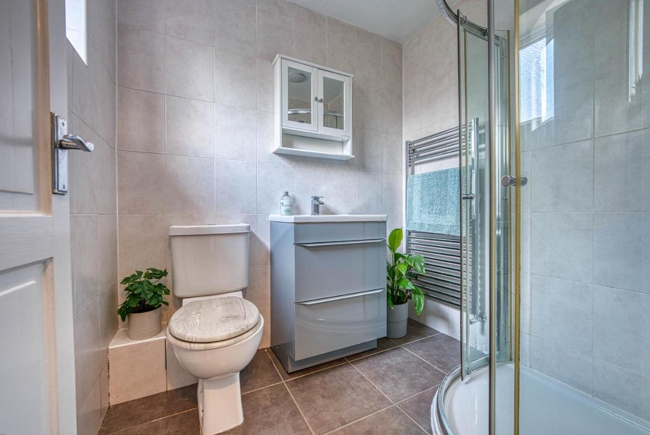 Capri 13 Sa - Contemporary 2 Bedroom House In Loughborough With Free Parking, Close To Loughborough University & M1 Motorway Ngoại thất bức ảnh