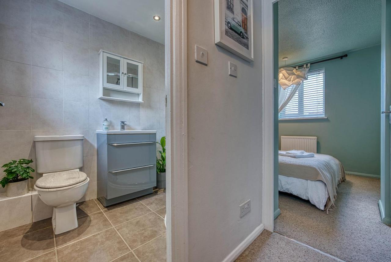 Capri 13 Sa - Contemporary 2 Bedroom House In Loughborough With Free Parking, Close To Loughborough University & M1 Motorway Ngoại thất bức ảnh